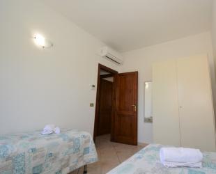 yoursardinia en corallo-two-bedrooms-ground-floor-i1 030