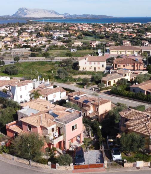 Moving around San Teodoro without a car